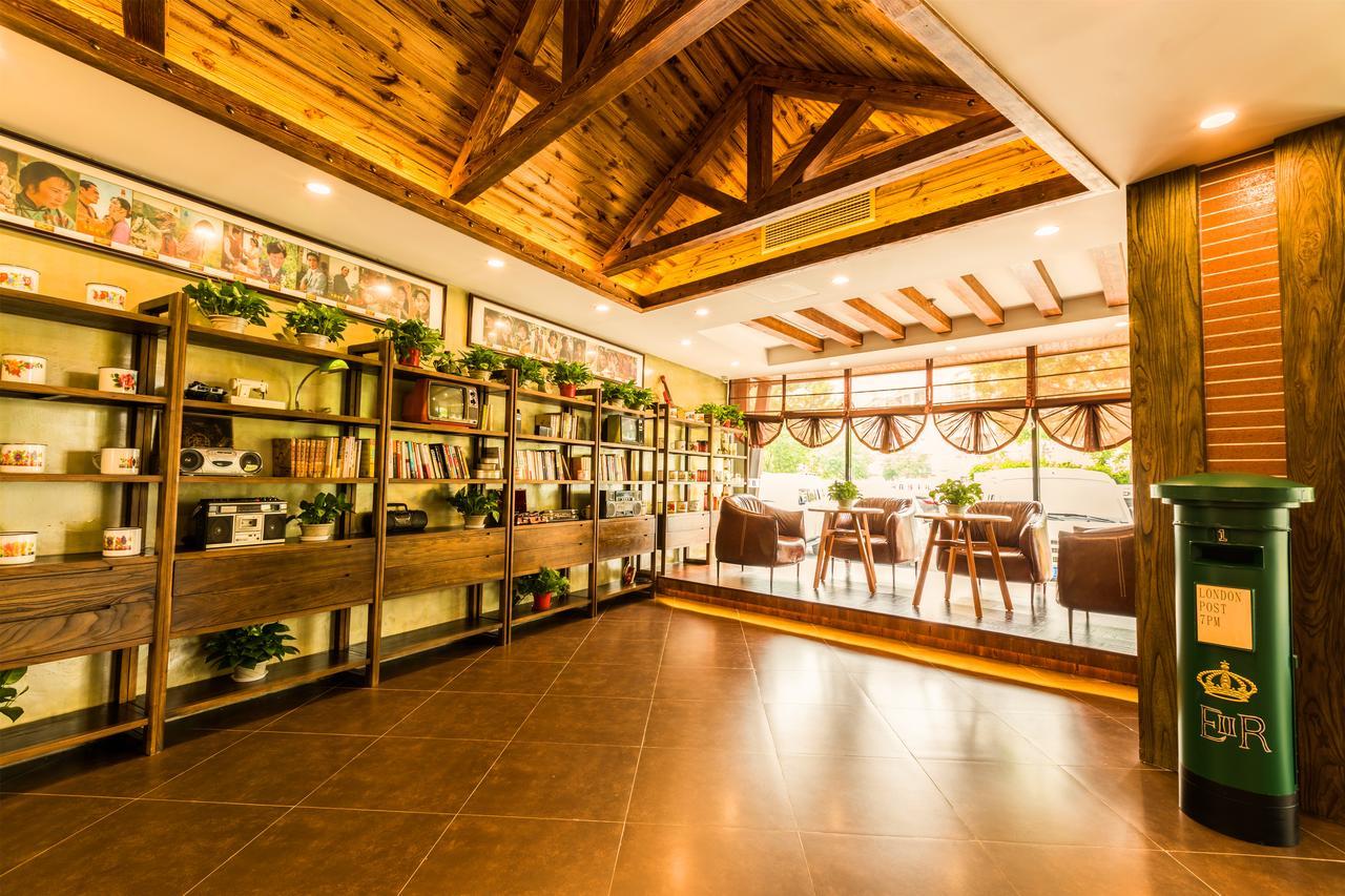 Nostalgia Hotel Near Tianjin Polar Ocean Word- Tianjin Fonte Joy World, 10 Minutes Drive Away From Tianjin Tanggu High-Speed Railway Station, Free Ice-Cream, Mineral Water, Snacks And Laundry Service, English Communication Well Εξωτερικό φωτογραφία