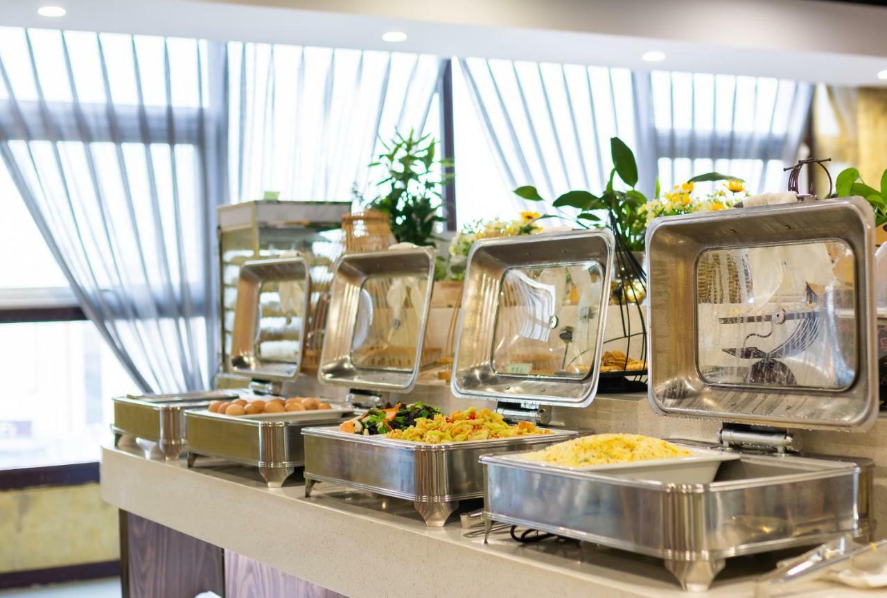 Nostalgia Hotel Near Tianjin Polar Ocean Word- Tianjin Fonte Joy World, 10 Minutes Drive Away From Tianjin Tanggu High-Speed Railway Station, Free Ice-Cream, Mineral Water, Snacks And Laundry Service, English Communication Well Εξωτερικό φωτογραφία